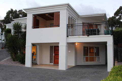 Villa 2 Bay Of Fires - Australian Directory 11