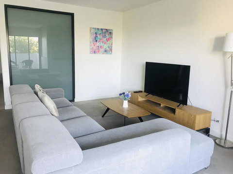 Ellia Doncaster Apartment - Australian Directory 21
