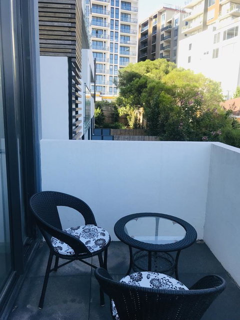 Ellia Doncaster Apartment - Australian Directory 4
