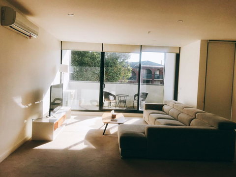 Ellia Doncaster Apartment - Australian Directory 7