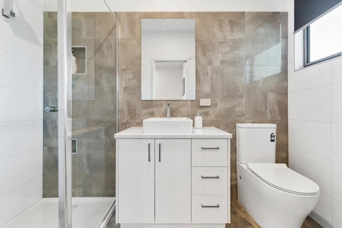 Rosewater Townhouses Dromana - Australian Directory 11