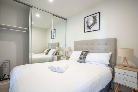 Poplar Apartments - Australian Directory 20