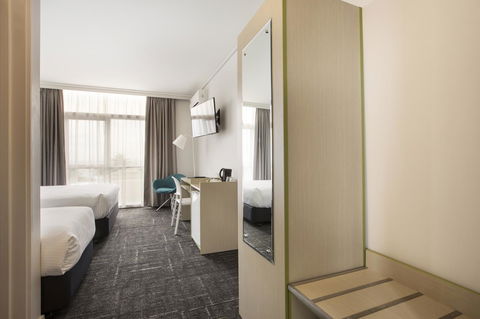 Nightcap At Sandringham Hotel - Australian Directory 22
