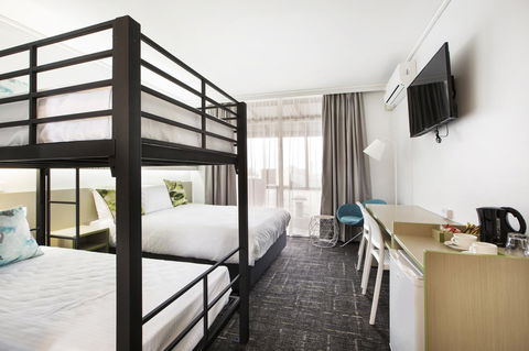 Nightcap At Sandringham Hotel - Australian Directory 20