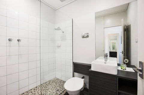 Nightcap At Sandringham Hotel - Australian Directory 3