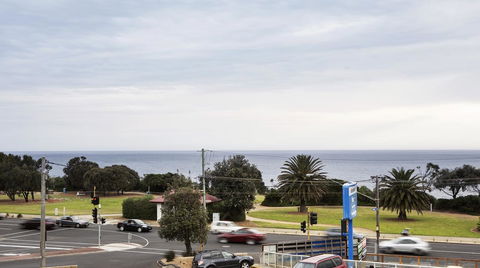 Nightcap At Sandringham Hotel - Australian Directory 28