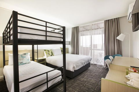 Nightcap At Sandringham Hotel - Australian Directory 2