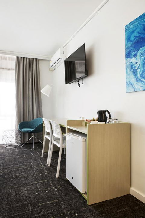 Nightcap At Sandringham Hotel - Australian Directory 14