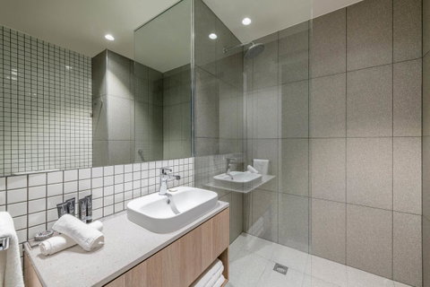 Mantra Melbourne Epping - Australian Directory 26