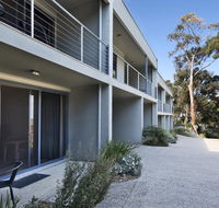 Chatby Lane Lorne - Australian Directory