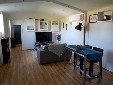Romsey Homestay - Australian Directory 1