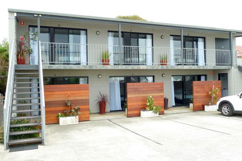 Apollo Bay Waterfront Motor Inn - Australian Directory 9