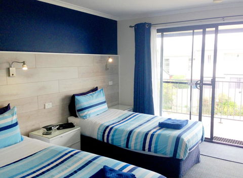 Apollo Bay Waterfront Motor Inn - Australian Directory 31