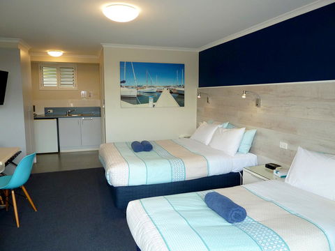 Apollo Bay Waterfront Motor Inn - Australian Directory 15