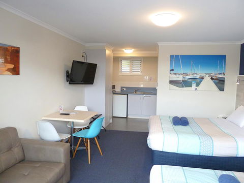 Apollo Bay Waterfront Motor Inn - Australian Directory 18