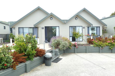 Apollo Bay Waterfront Motor Inn - Australian Directory 8