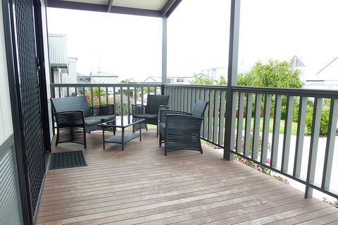 Apollo Bay Waterfront Motor Inn - Australian Directory 12