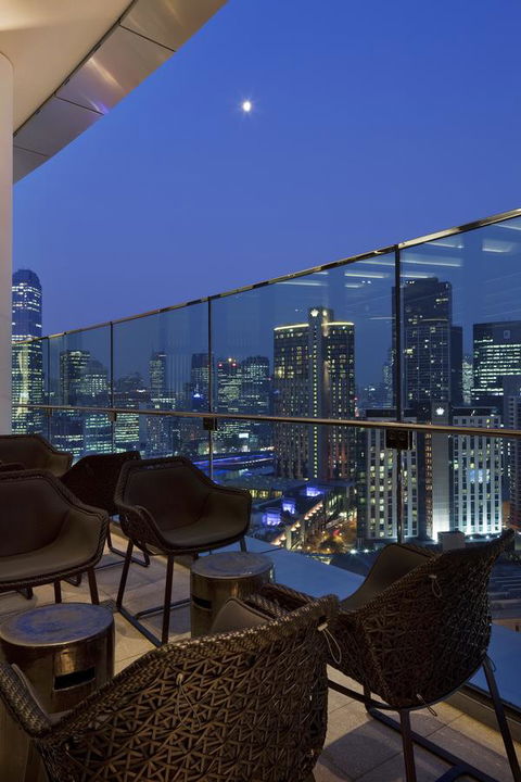 Crown Metropol Melbourne - Australian Directory 10