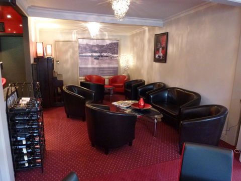 The Grampians Motel - Australian Directory 26