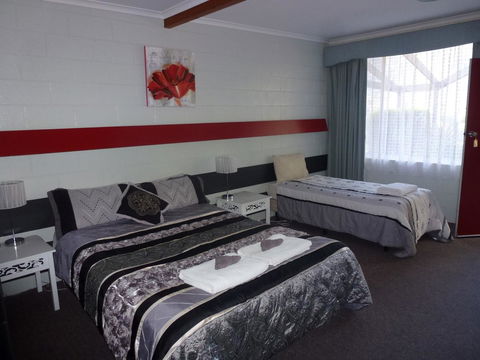 The Grampians Motel - Australian Directory 6