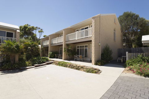 Port Campbell Parkview Motel & Apartments - Australian Directory 2