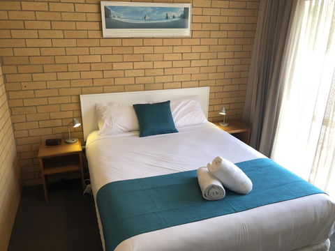 Port Campbell Parkview Motel & Apartments - Australian Directory 15