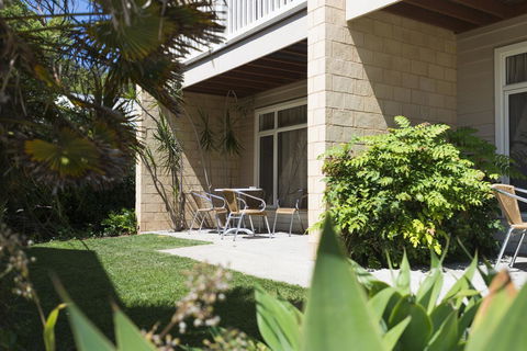Port Campbell Parkview Motel & Apartments - Australian Directory 23