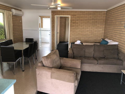 Port Campbell Parkview Motel & Apartments - Australian Directory 8