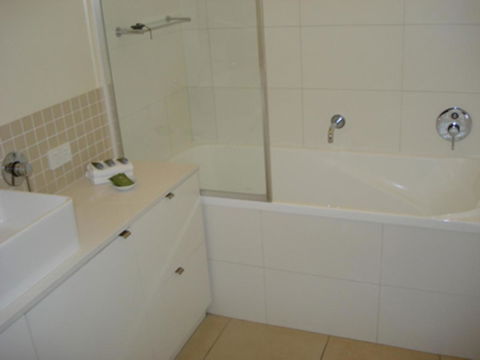The Victoria Apartments - Australian Directory 26