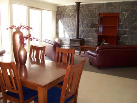 The Victoria Apartments - Australian Directory 31
