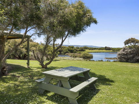 Apollo Bay Cottages - Australian Directory 6