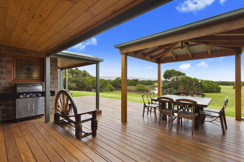 Apollo Bay Cottages - Australian Directory 4