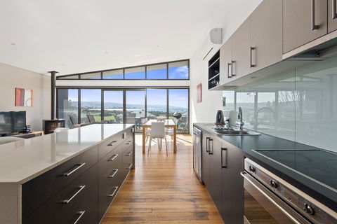 Apollo Bay Cottages - Australian Directory 10