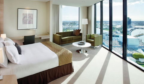 Crown Promenade Melbourne - Australian Directory 18