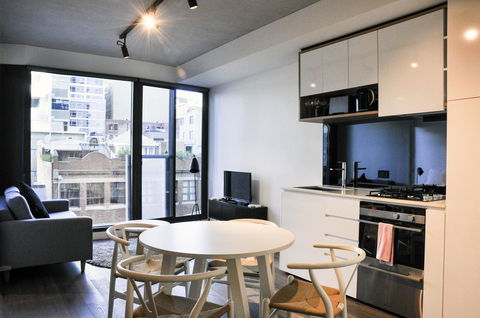 Mono Apartments On La Trobe Street - Australian Directory 0
