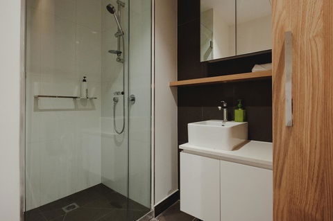 Mono Apartments On La Trobe Street - Australian Directory 4