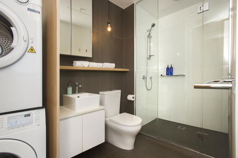 Mono Apartments On La Trobe Street - Australian Directory 15