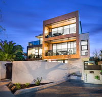 Manhattan Apartments - Caulfield North - Australian Directory