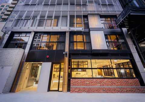 Brady Hotels Jones Lane - Australian Directory 18