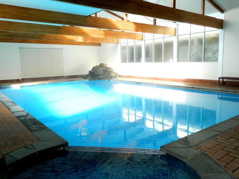 Ciloms Airport Lodge - Australian Directory 4