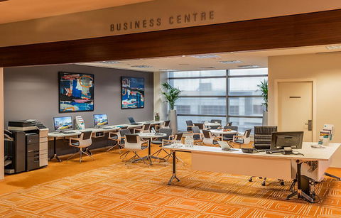 PARKROYAL Melbourne Airport - Australian Directory 5