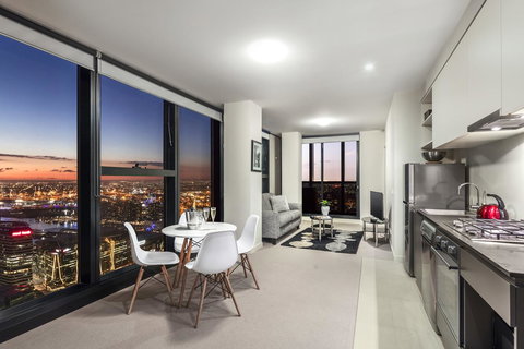 Winston Apartments - Australian Directory 26