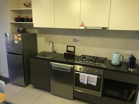 Winston Apartments - Australian Directory 8