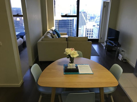 Winston Apartments - Australian Directory 10
