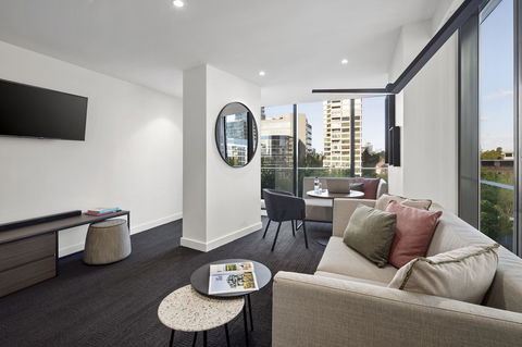 Quest St Kilda Road - Australian Directory 10