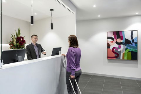 Quest St Kilda Road - Australian Directory 8