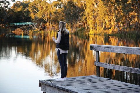 Dunkeld Studio Accommodation - Australian Directory 16