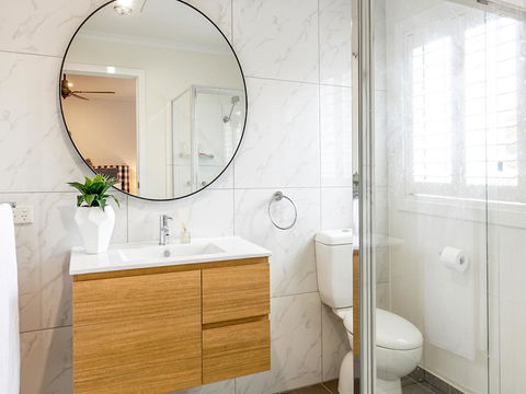 Sandymount - Australian Directory 32