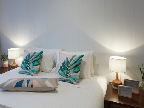 Sandymount - Australian Directory 39