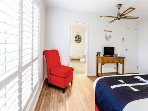 Sandymount - Australian Directory 25